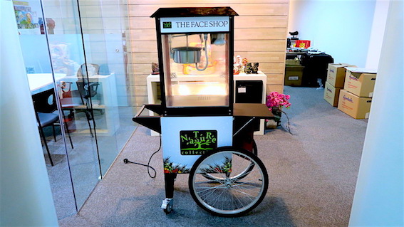 customised popcorn cart