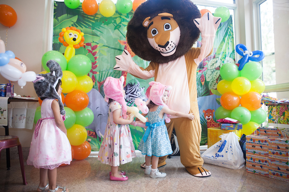 mascot appearance kids birthday party singapore