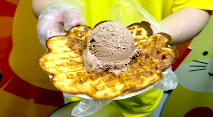 waffle ice cream ice cream waffles live food station