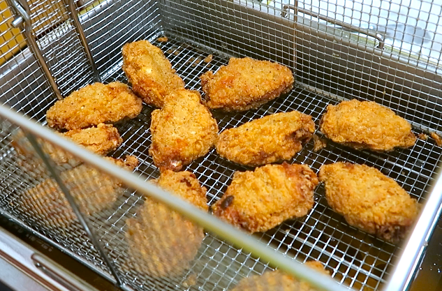 Chicken Wing Live Station for Events in Singapore