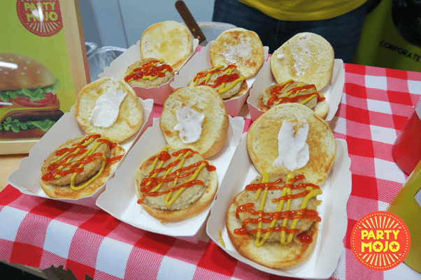 Burger Live Station