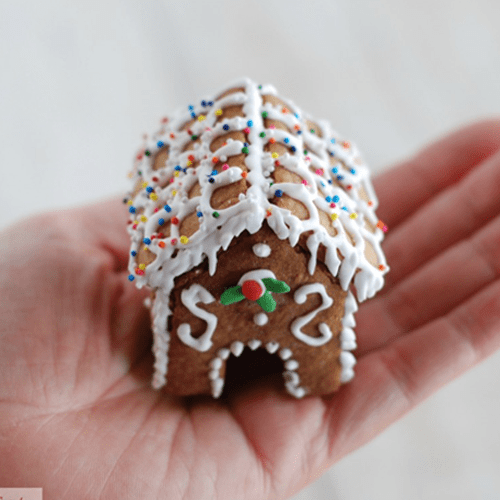 Gingerbread House-min