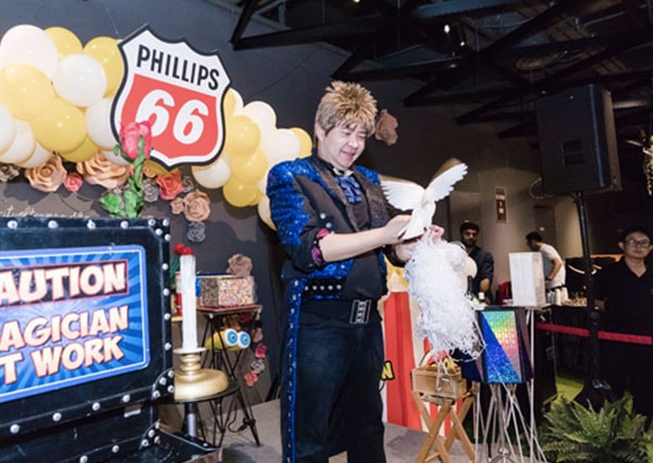 Easter Magic Show 600×425-min