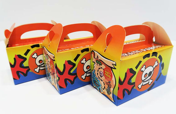 pirate goodie box 567x369px