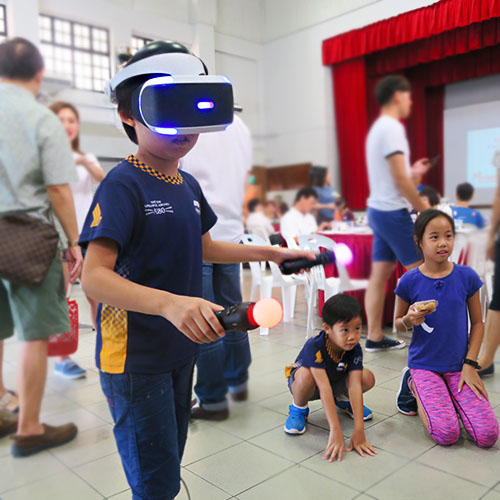 VR Square Blurred