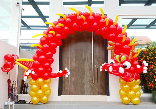 CNY Balloon Arch