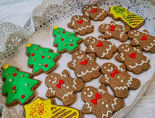 Chirstmas-Dessert-Table-3-min