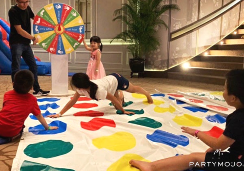 Giant Twister Stage (Black & Red)