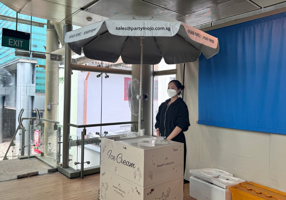 muah chee live station