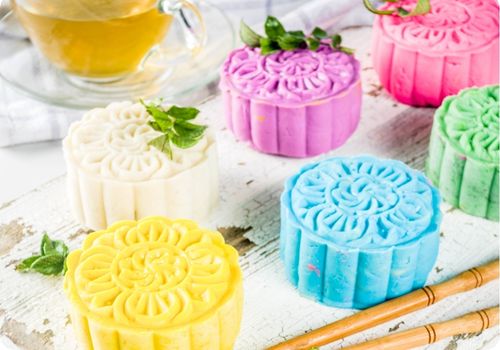 snowskin mooncake making seed pod keychain